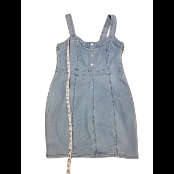 NWT GUESS Denim Romper/Jumper Size Large - Picture 6 of 12